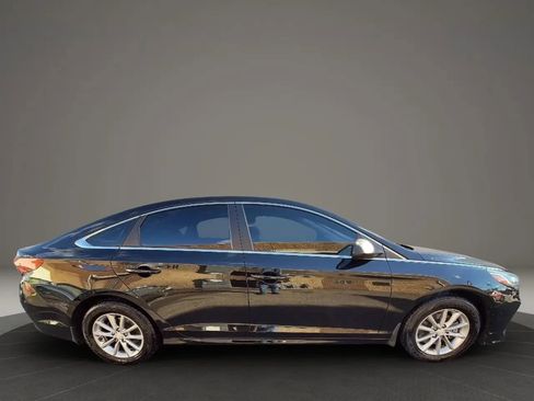 Used 2018 Hyundai Sonata SE image 4