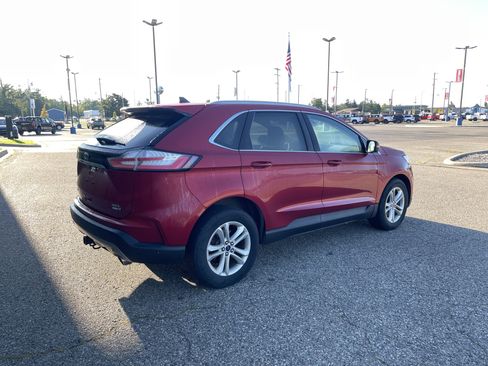 Used 2020 Ford Edge SEL w/ Convenience Package AWD/4WD image 4