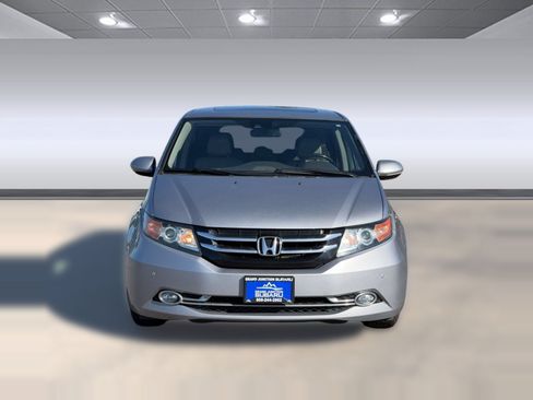 Used 2016 Honda Odyssey Touring image 6