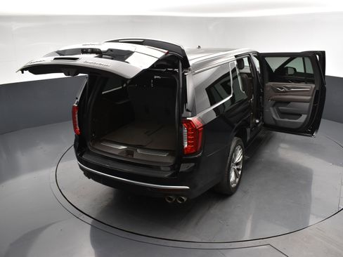 Used 2022 GMC Yukon XL Denali w/ Max Trailering Package image 29