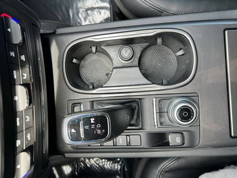 Used 2019 Maserati Ghibli RWD image 44
