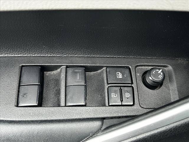 Used 2022 Toyota Corolla Cross L FWD image 10