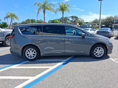 Used 2023 Chrysler Pacifica Touring-L