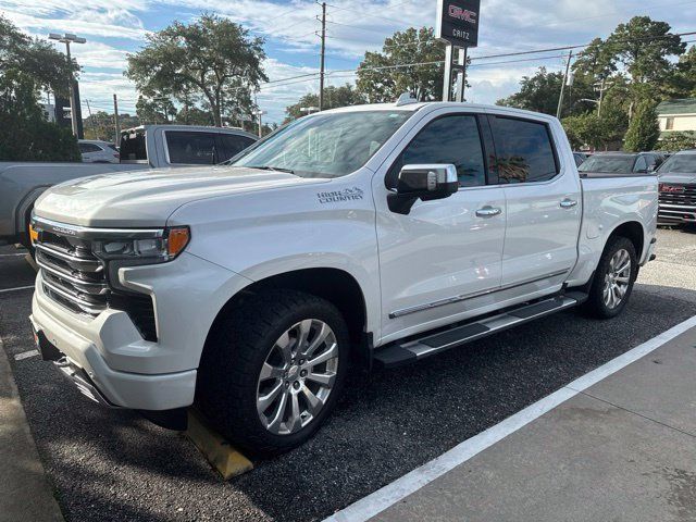 Used 2024 Chevrolet Silverado 1500 High Country w/ Technology Package AWD/4WD image 1