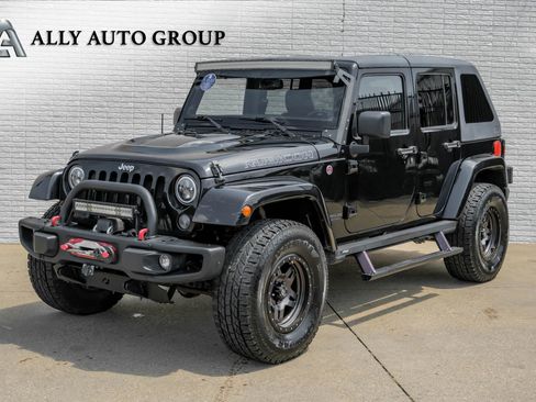 Used 2016 Jeep Wrangler Unlimited Rubicon image 1