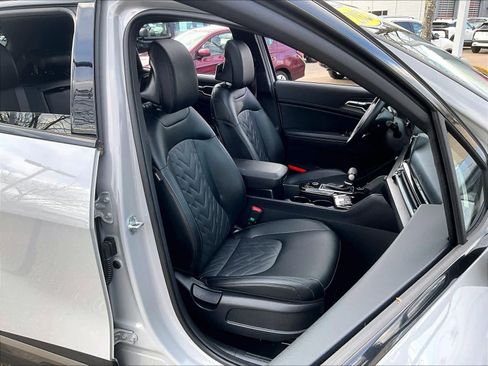 Used 2023 Kia Sportage X-Line w/ X-Line Premium Package image 11