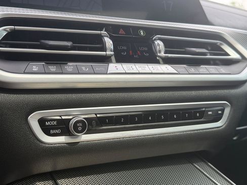 Used 2022 BMW X5 M50i w/ Premium Package AWD/4WD image 30