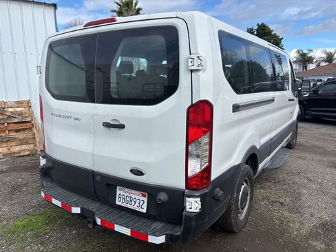 Used 2018 Ford Transit 350 XL image 4