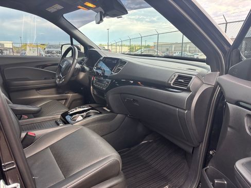 Certified 2023 Honda Passport Elite image 9