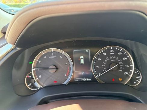 Used 2020 Lexus RX 350 AWD w/ Luxury Package image 15