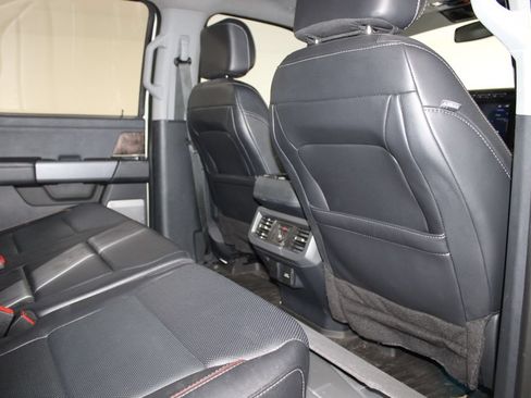 Used 2023 Ford F250 Lariat w/ Lariat Ultimate Package AWD/4WD image 26