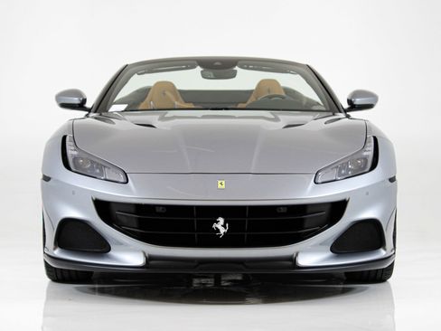 Certified 2023 Ferrari Portofino M RWD image 16