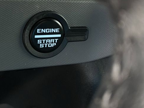 Used 2023 Ford Bronco Black Diamond w/ Sasquatch Package image 16