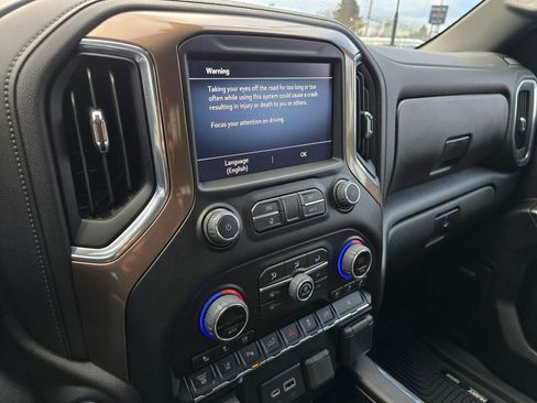 Used 2023 Chevrolet Silverado 3500 High Country image 27