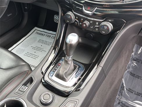 Used 2015 Chevrolet SS RWD image 19
