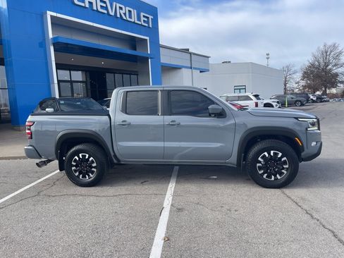 Used 2024 Nissan Frontier PRO-4X w/ Technology Package image 2