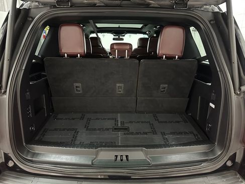Used 2023 Ford Expedition Limited AWD/4WD image 40