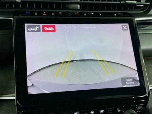 Used 2023 Jeep Grand Cherokee 4WD 4xe w/ Luxury Tech Group II image 30