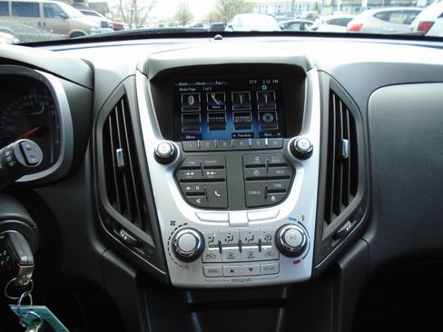 Used 2015 Chevrolet Equinox LT w/ Driver Convenience Package image 15