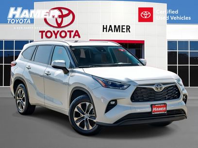 Certified 2022 Toyota Highlander XLE