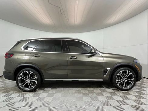 Used 2024 BMW X5 xDrive40i w/ Premium Package image 8