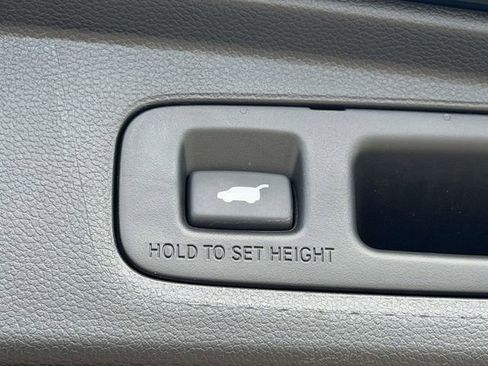 Certified 2023 Honda CR-V Sport Touring image 9