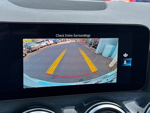 Used 2023 Mercedes-Benz GLA 250 4MATIC image 19