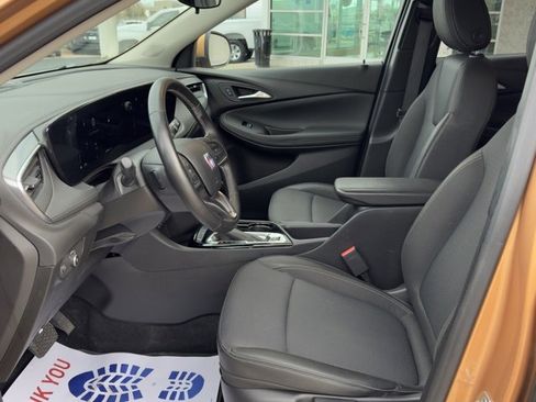 Used 2024 Buick Encore GX Preferred image 10