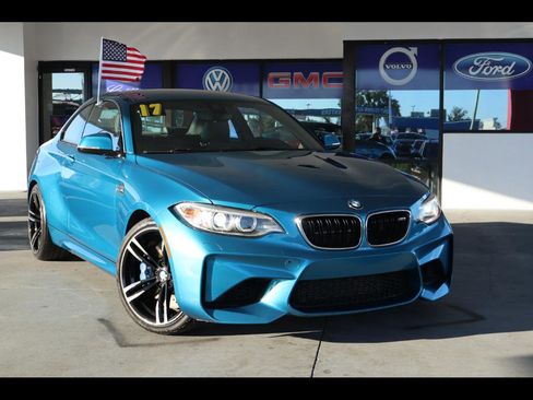 Used 2017 BMW M2 image 1