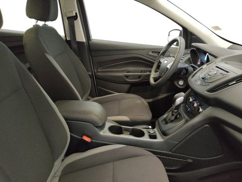 Used 2016 Ford Escape S FWD image 21
