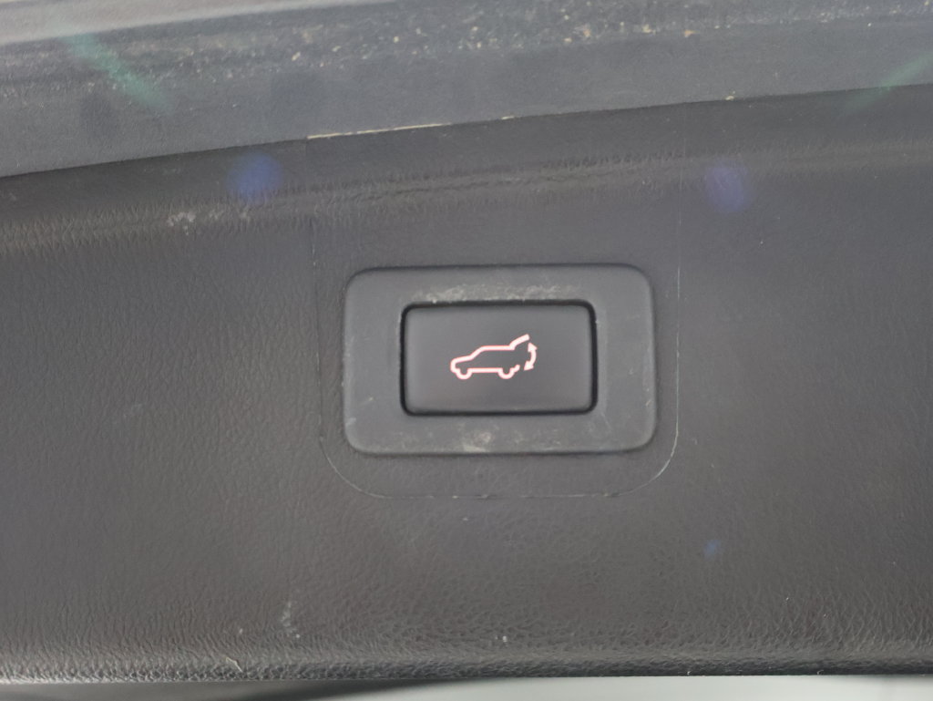 Used 2018 Subaru Outback 2.5i Limited AWD/4WD image 21