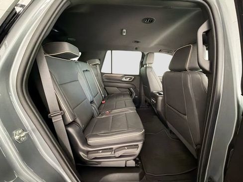 Used 2022 Chevrolet Tahoe Premier AWD/4WD image 27