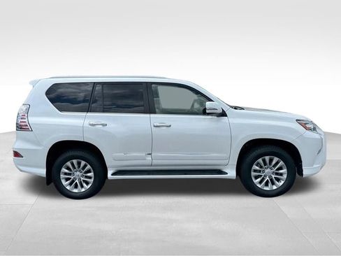 Used 2018 Lexus GX 460 Premium AWD/4WD image 9