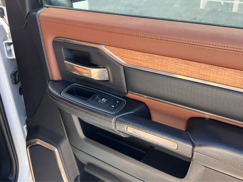 Used 2019 RAM 3500 Limited AWD/4WD image 19
