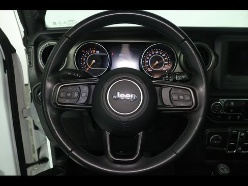 Used 2022 Jeep Wrangler Unlimited Sport AWD/4WD image 13
