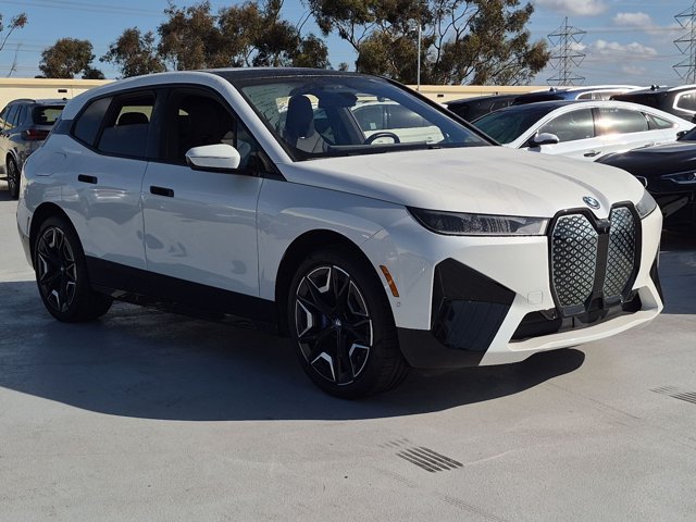 Certified 2024 BMW iX xDrive50 w/ Sport Package AWD/4WD image 3