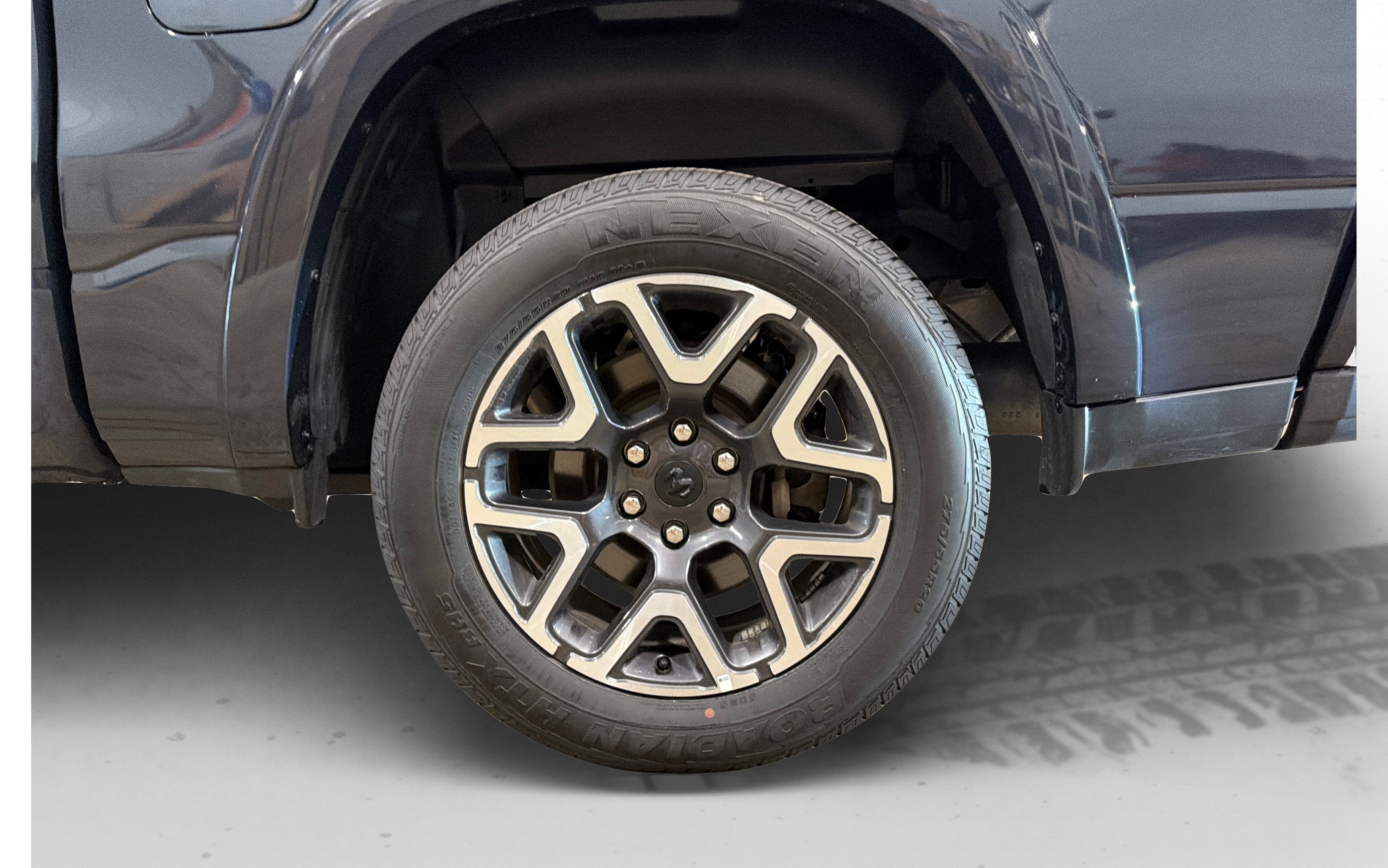 Used 2026 RAM 1500 Laramie AWD/4WD image 51