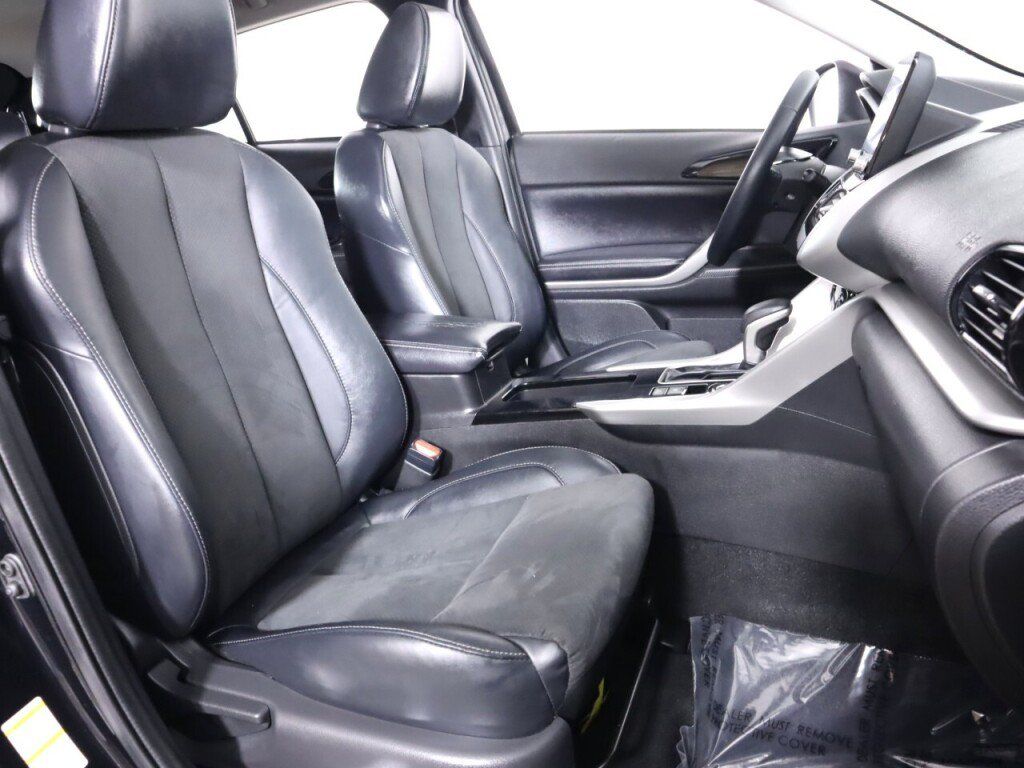 Used 2022 Mitsubishi Eclipse Cross SE AWD/4WD image 38