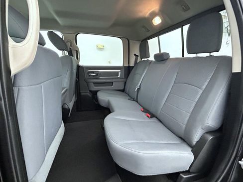 Used 2017 RAM 1500 Classic SLT image 19