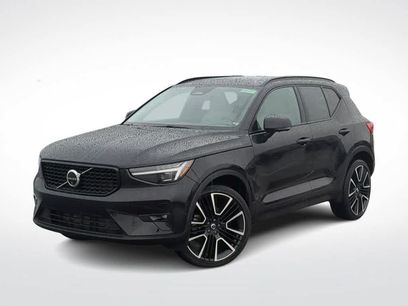 Used 2024 Volvo XC40 B5 Ultimate w/ Protection Package Premier