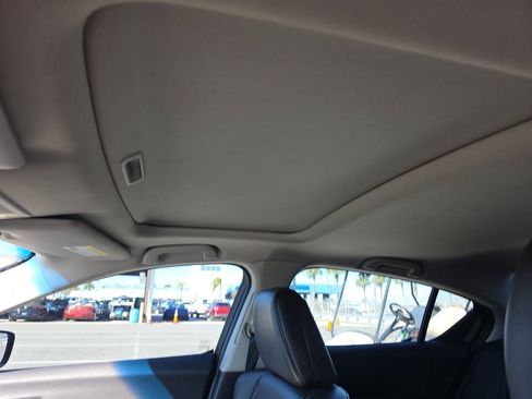 Used 2014 Acura ILX w/ Technology Package image 15