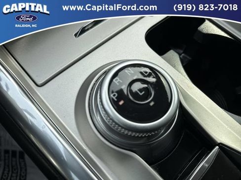 Certified 2023 Ford Explorer XLT w/ Equipment Group 202A AWD/4WD image 31
