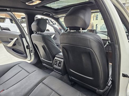 Used 2015 BMW 320i Sedan image 23