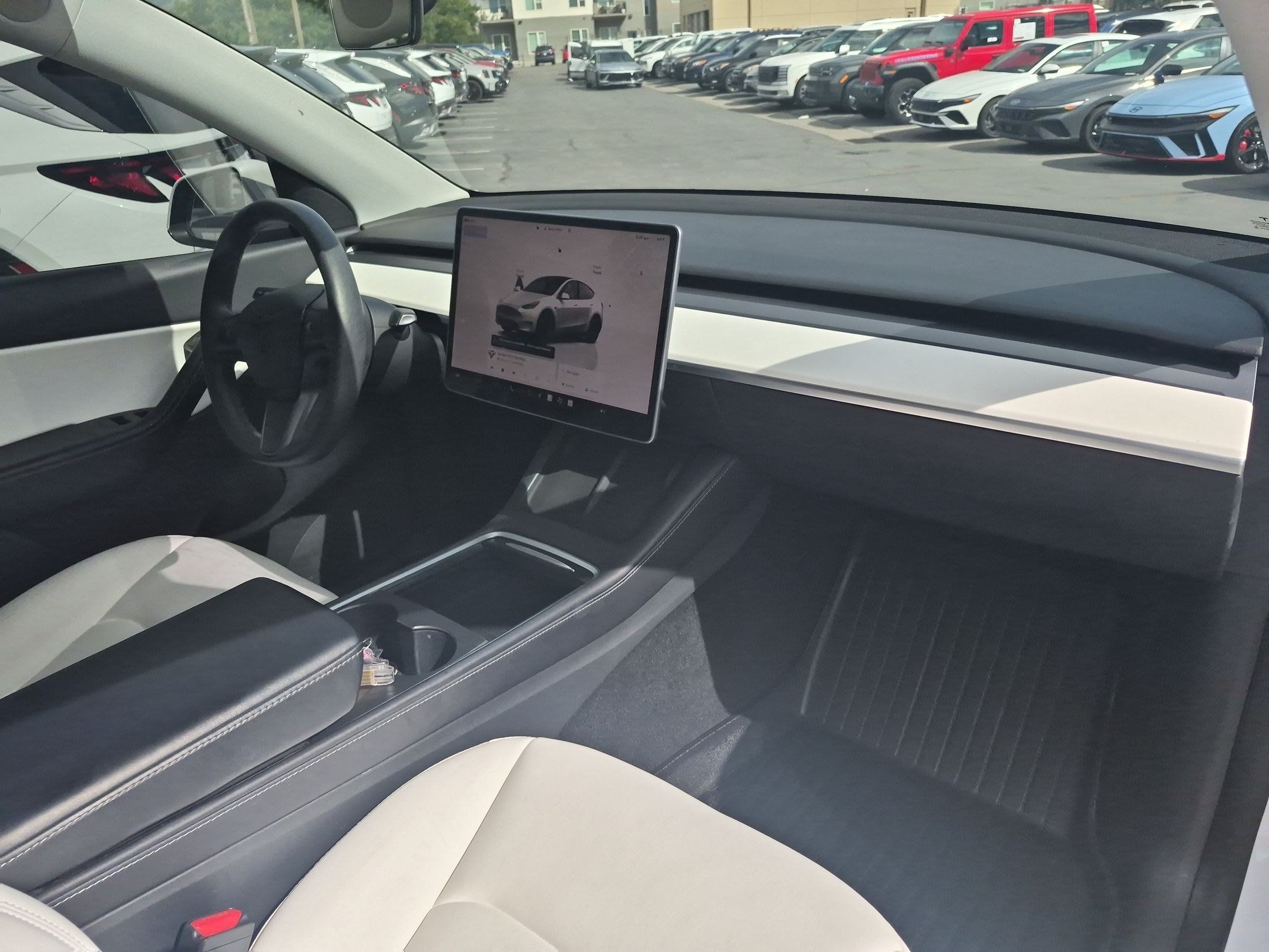 Used 2022 Tesla Model Y Performance AWD/4WD image 30
