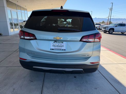 Used 2022 Chevrolet Equinox LT image 4
