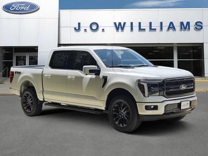 New 2026 Ford F150 Lariat w/ Equipment Group 501A Mid