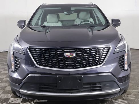 Used 2023 Cadillac XT4 Premium Luxury AWD/4WD image 13