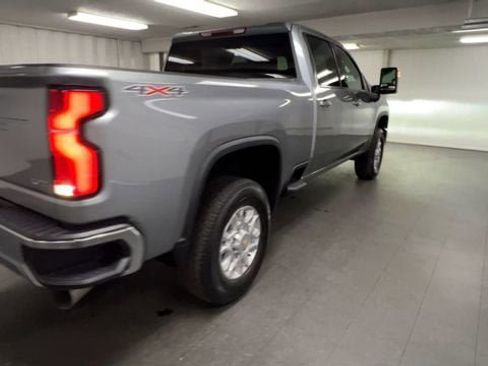 Certified 2026 Chevrolet Silverado 2500 LTZ AWD/4WD image 8