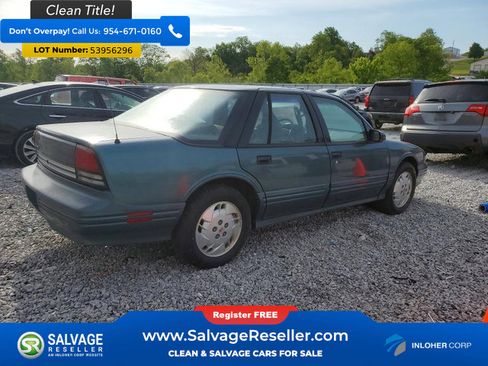 Used 1997 Oldsmobile Cutlass Supreme SL FWD image 4
