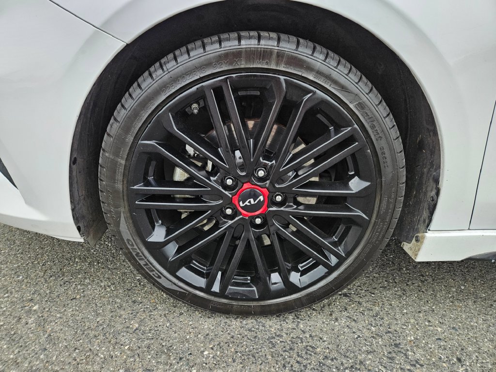 Used 2023 Kia Forte GT w/ GT2 Package FWD image 9